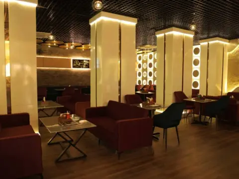 Agra Club — club photograph