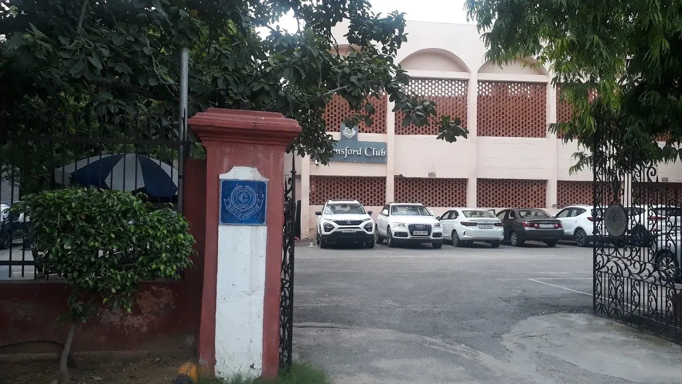 Chelmsford Club main building exterior