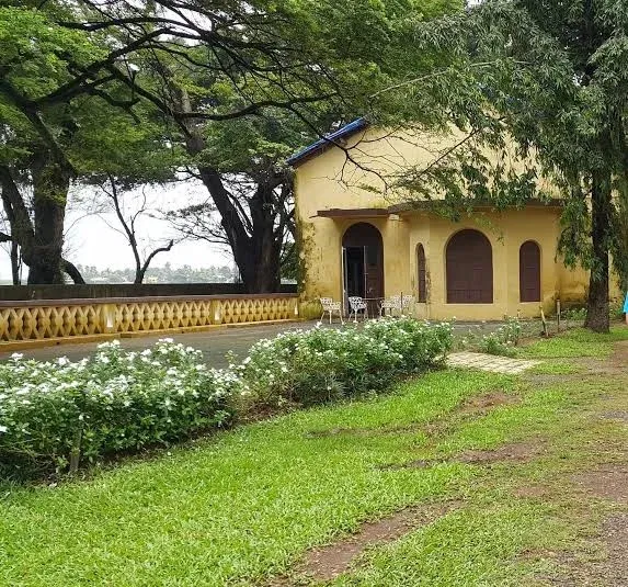 Cochin Club main building exterior