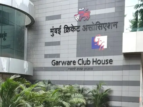 Garware Club House main building exterior