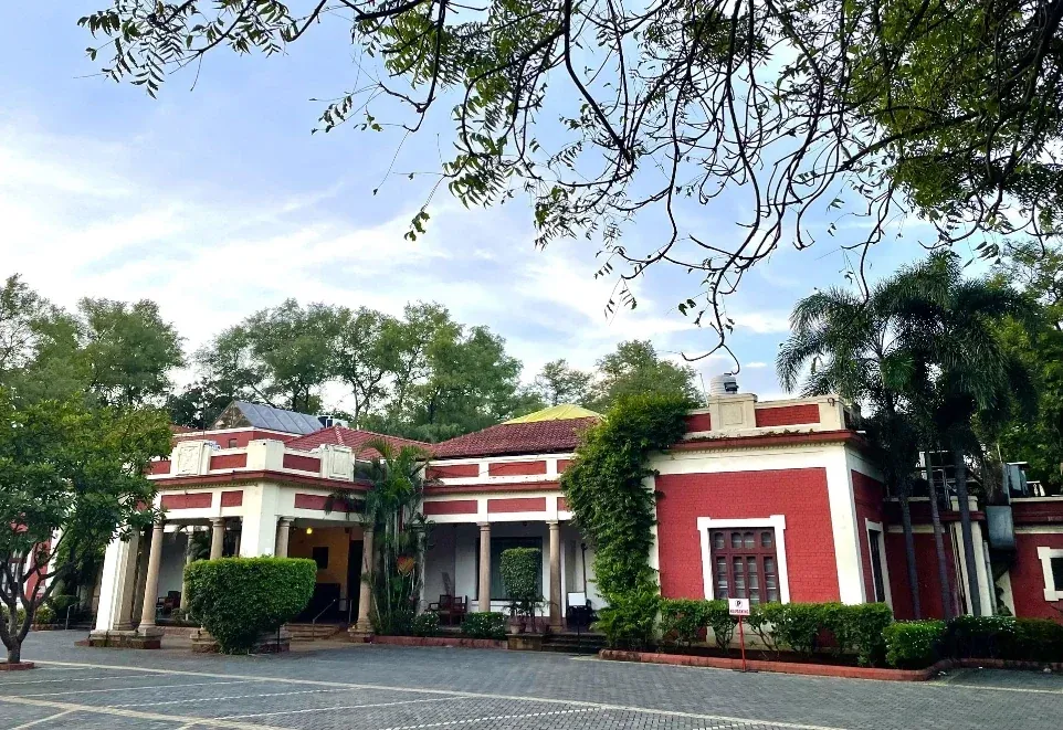 Gondwana Club front building