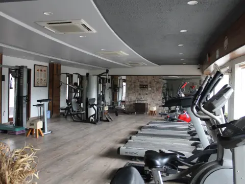 Guntur Club — Gym