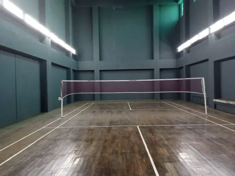 Indoor badminton court at Nasiklub
