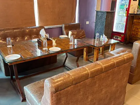 Club Lounge Seating