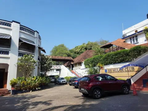 Sri Mulam Club main building exterior