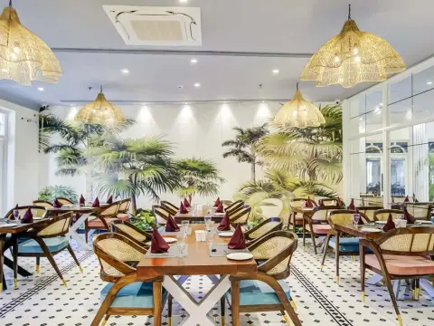 Restaurant dining room — The Stellar Gymkhana
