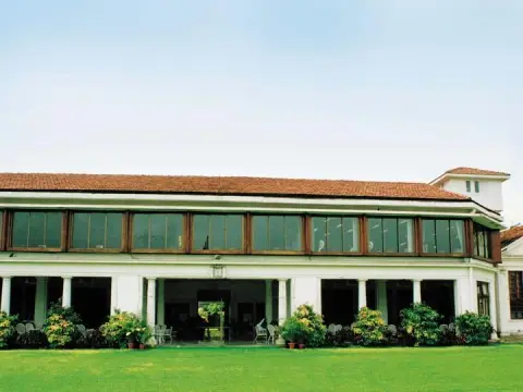 Willingdon Sports Club Facade
